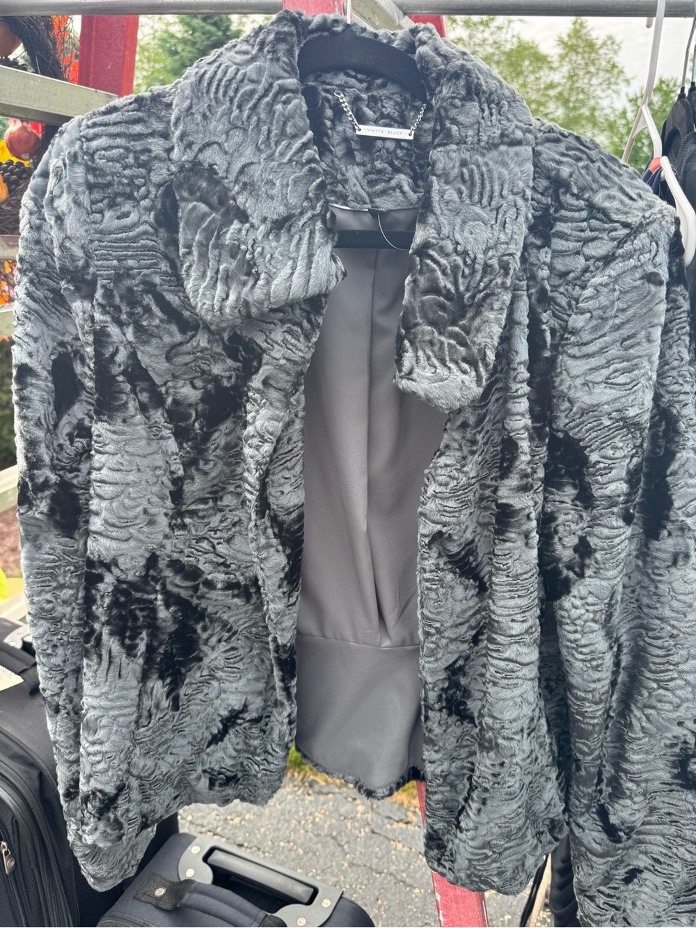 Lux Plush Textured Faux Fur Jacket - Gray